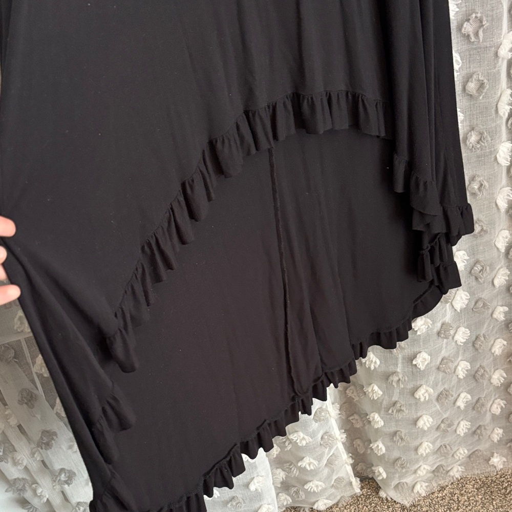 Celeste Black High-Low Ruffle Tunic Top - Picture 4 of 6